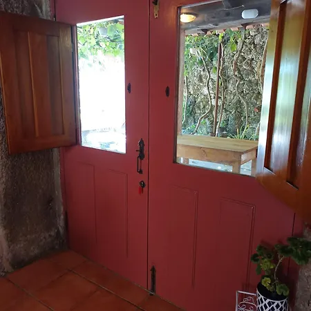 Casa Do Telhado * فييرا دو مينهو