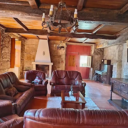 بيت للعطل Casa Do Telhado *