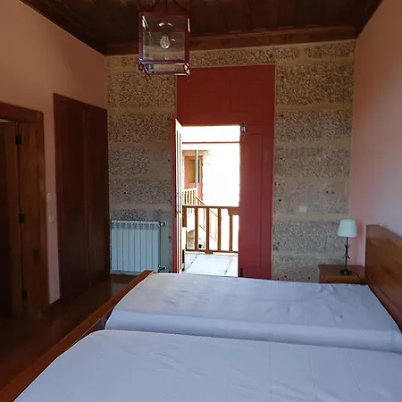 Casa Do Telhado * فييرا دو مينهو